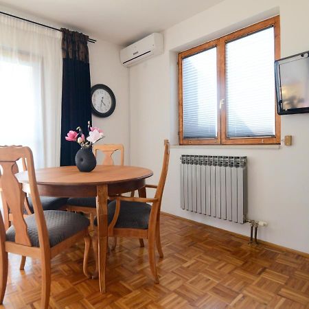 Apartment Glicinija Zadar Exteriör bild