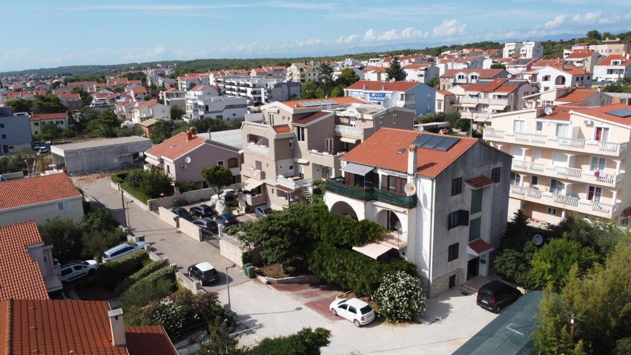 Apartment Glicinija Zadar Exteriör bild