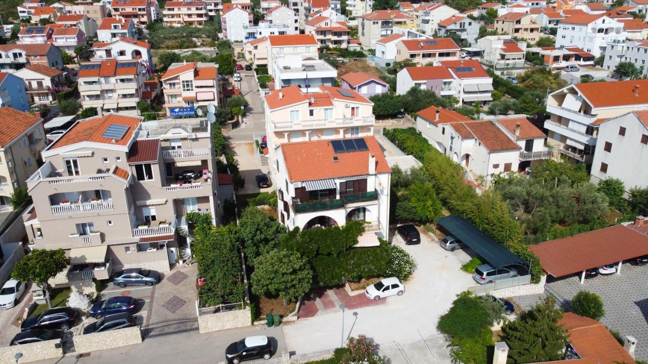 Apartment Glicinija Zadar Exteriör bild